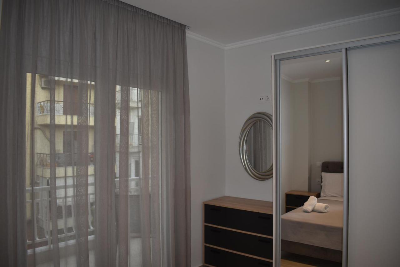 Sea View Luxury Apartment In Nea Kallikratia. Nea Kallikrateia Екстериор снимка