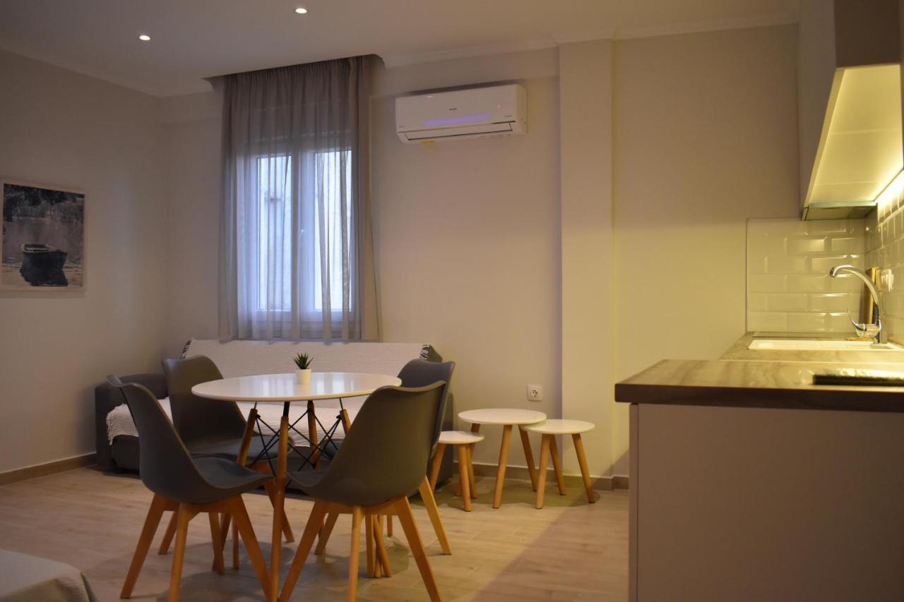 Sea View Luxury Apartment In Nea Kallikratia. Nea Kallikrateia Екстериор снимка