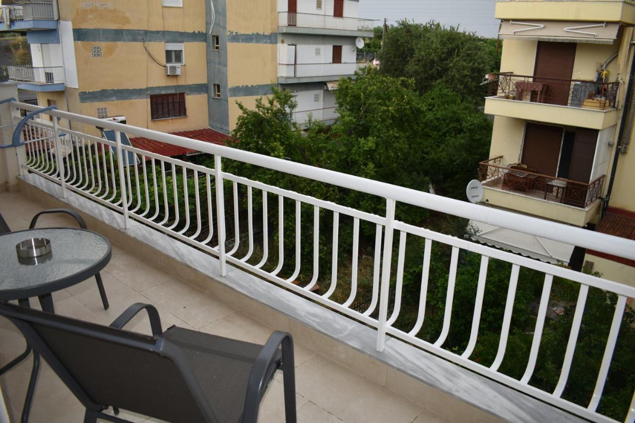 Sea View Luxury Apartment In Nea Kallikratia. Nea Kallikrateia Екстериор снимка