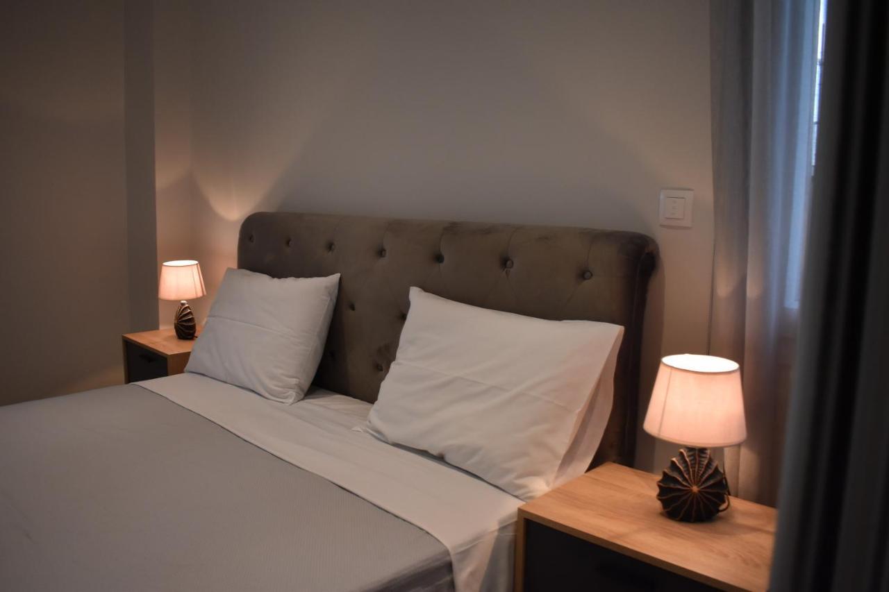 Sea View Luxury Apartment In Nea Kallikratia. Nea Kallikrateia Екстериор снимка