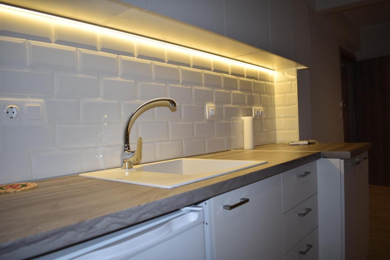 Sea View Luxury Apartment In Nea Kallikratia. Nea Kallikrateia Екстериор снимка